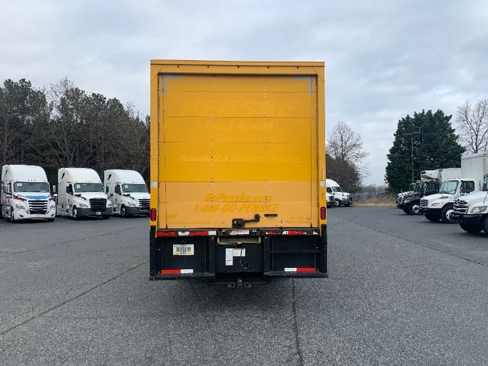 Medium Duty Box Truck-Light and Medium Duty Trucks-International-2021-MV607-Fitchburg-MA-225,303\n\t\tmiles-$ 34,500 - Image 7