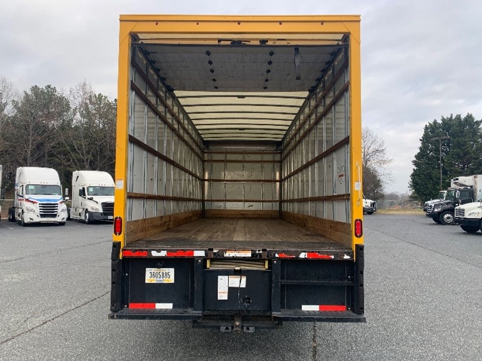 Medium Duty Box Truck-Light and Medium Duty Trucks-International-2021-MV607-Fitchburg-MA-225,303\n\t\tmiles-$ 34,500 - Image 8