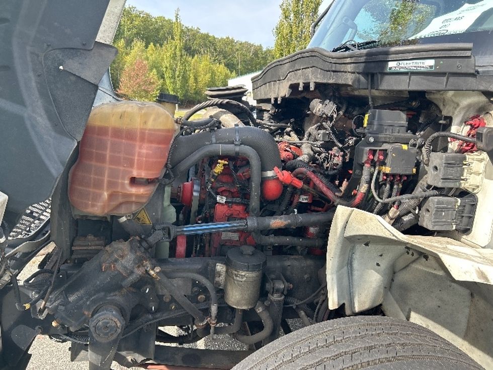 Medium Duty Box Truck-Light and Medium Duty Trucks-International-2021-MV607-Fitchburg-MA-238,278\n\t\tmiles-$ 38,500 - Image 24