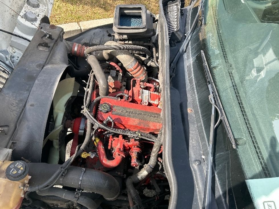 Medium Duty Box Truck-Light and Medium Duty Trucks-International-2021-MV607-Fitchburg-MA-238,278\n\t\tmiles-$ 38,500 - Image 25