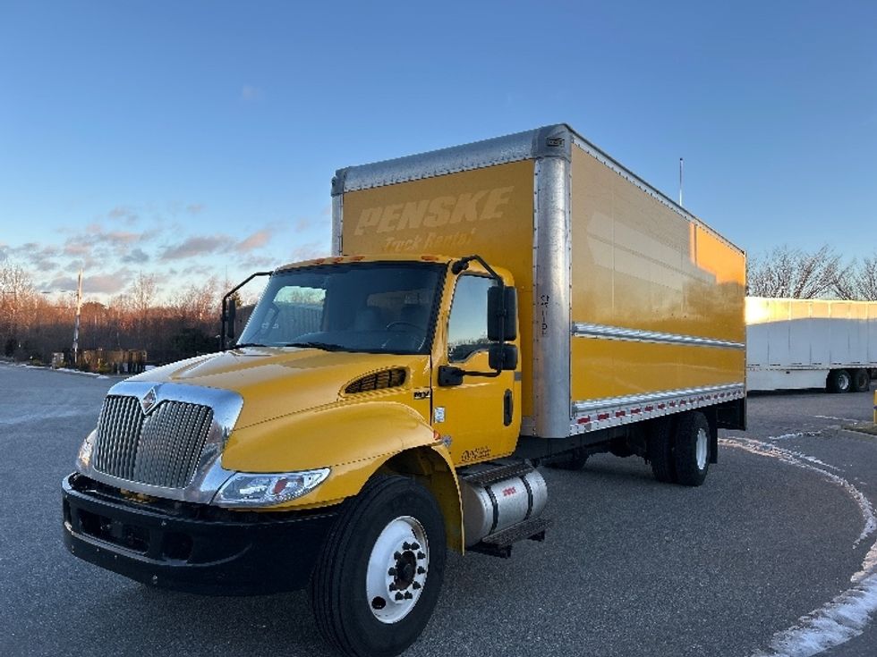 Medium Duty Box Truck-Light and Medium Duty Trucks-International-2021-MV607-Fitchburg-MA-238,531\n\t\tmiles-$ 32,750 - Image 1