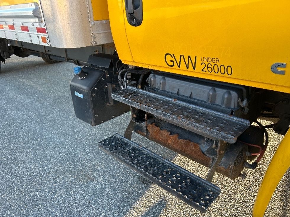 Medium Duty Box Truck-Light and Medium Duty Trucks-International-2021-MV607-Fitchburg-MA-238,531\n\t\tmiles-$ 32,750 - Image 26