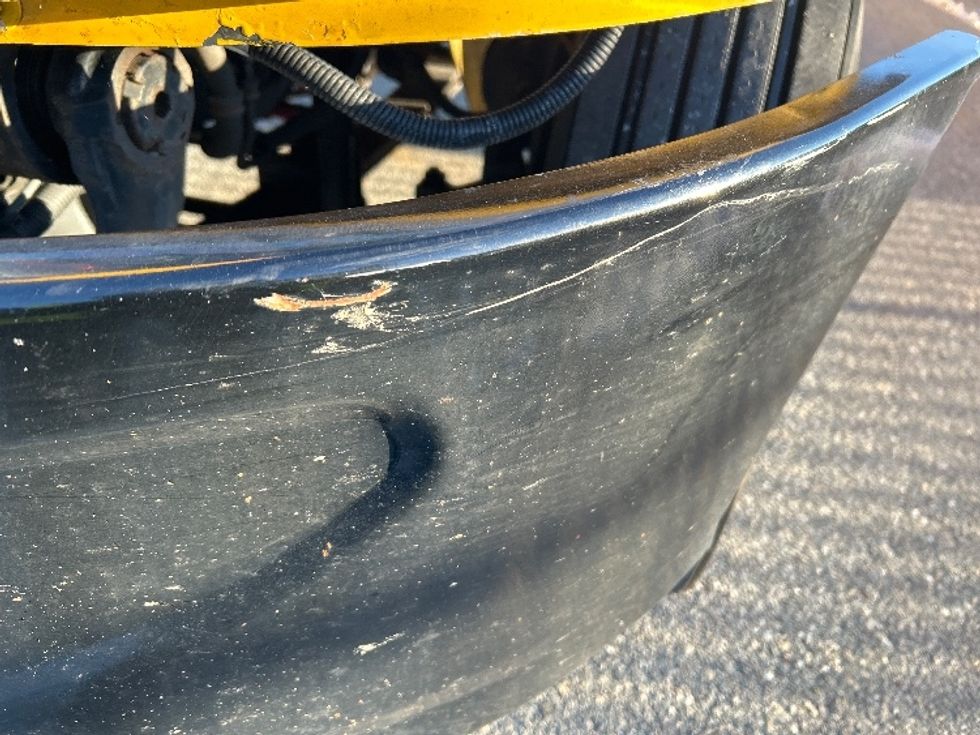 Medium Duty Box Truck-Light and Medium Duty Trucks-International-2021-MV607-Fitchburg-MA-238,531\n\t\tmiles-$ 32,750 - Image 27