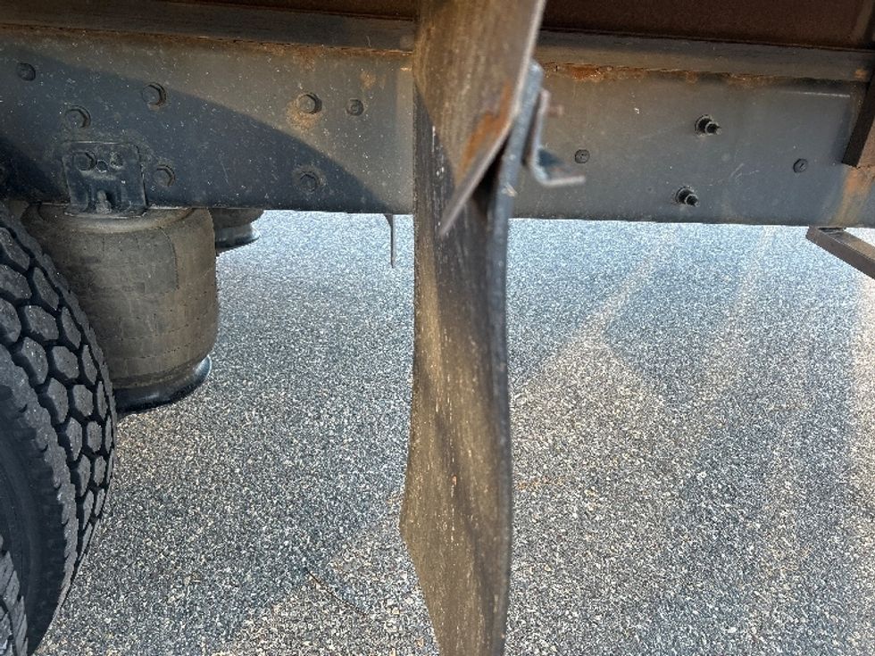 Medium Duty Box Truck-Light and Medium Duty Trucks-International-2021-MV607-Fitchburg-MA-238,531\n\t\tmiles-$ 32,750 - Image 29