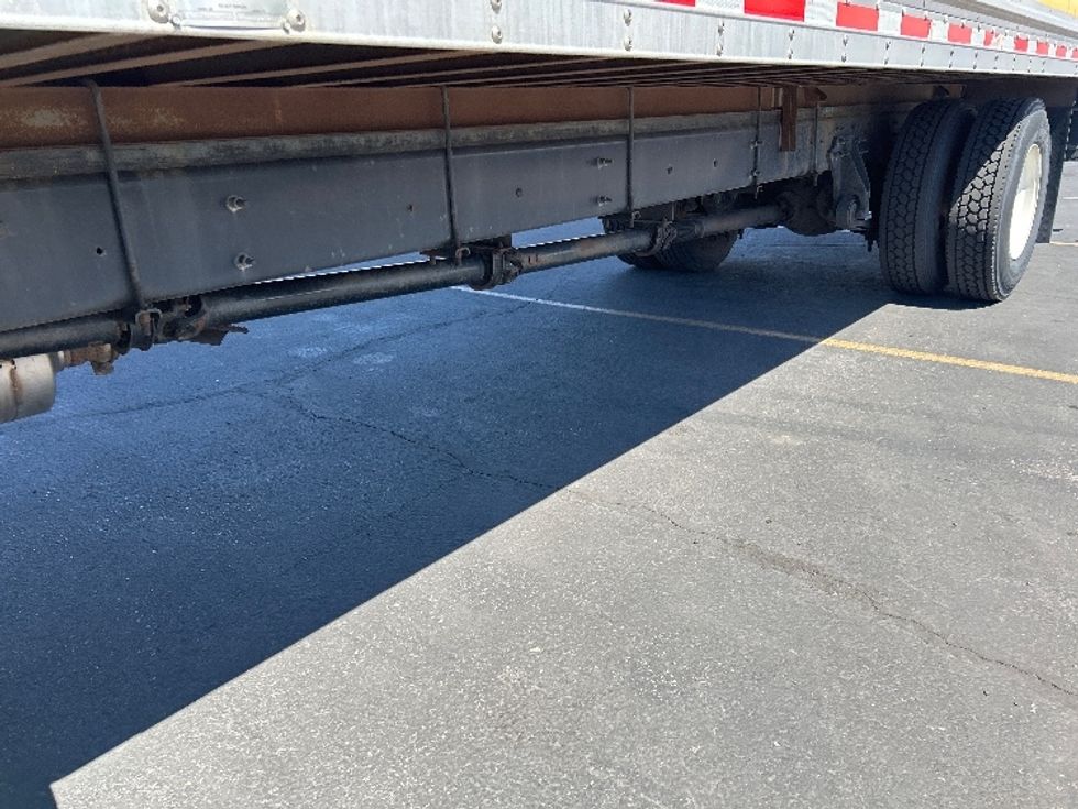 Medium Duty Box Truck-Light and Medium Duty Trucks-International-2021-MV607-Fontana-CA-216,328\n\t\tmiles-$ 43,000 - Image 5