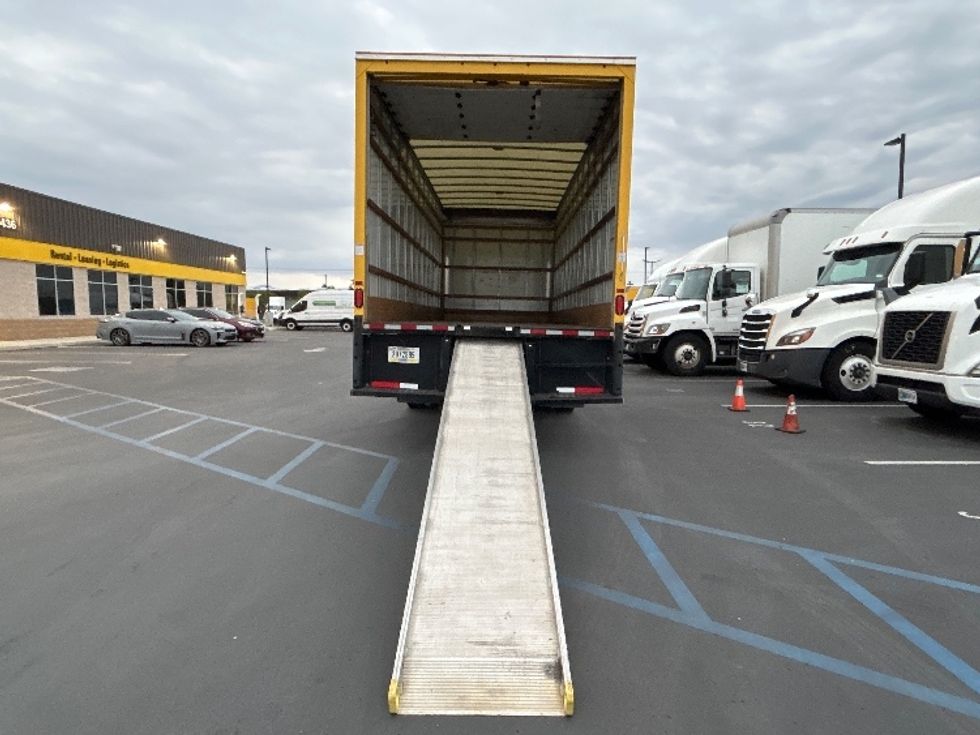 Medium Duty Box Truck-Light and Medium Duty Trucks-International-2021-MV607-Fontana-CA-216,752\n\t\tmiles-$ 40,500 - Image 9