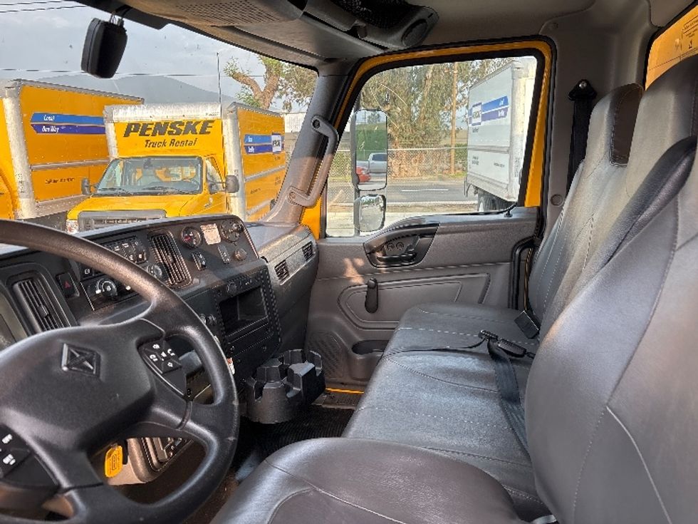 Medium Duty Box Truck-Light and Medium Duty Trucks-International-2021-MV607-Fontana-CA-226,791\n\t\tmiles-$ 35,500 - Image 18