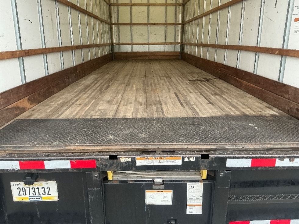 Medium Duty Box Truck-Light and Medium Duty Trucks-International-2021-MV607-Fontana-CA-226,791\n\t\tmiles-$ 35,500 - Image 9