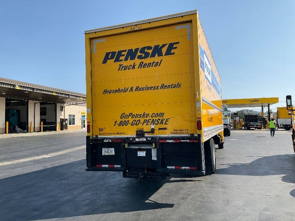 Medium Duty Box Truck-Light and Medium Duty Trucks-International-2021-MV607-Fontana-CA-256,895\n\t\tmiles-$ 31,500 - Image 13