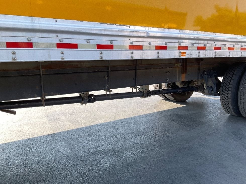 Medium Duty Box Truck-Light and Medium Duty Trucks-International-2021-MV607-Fontana-CA-256,895\n\t\tmiles-$ 31,500 - Image 5