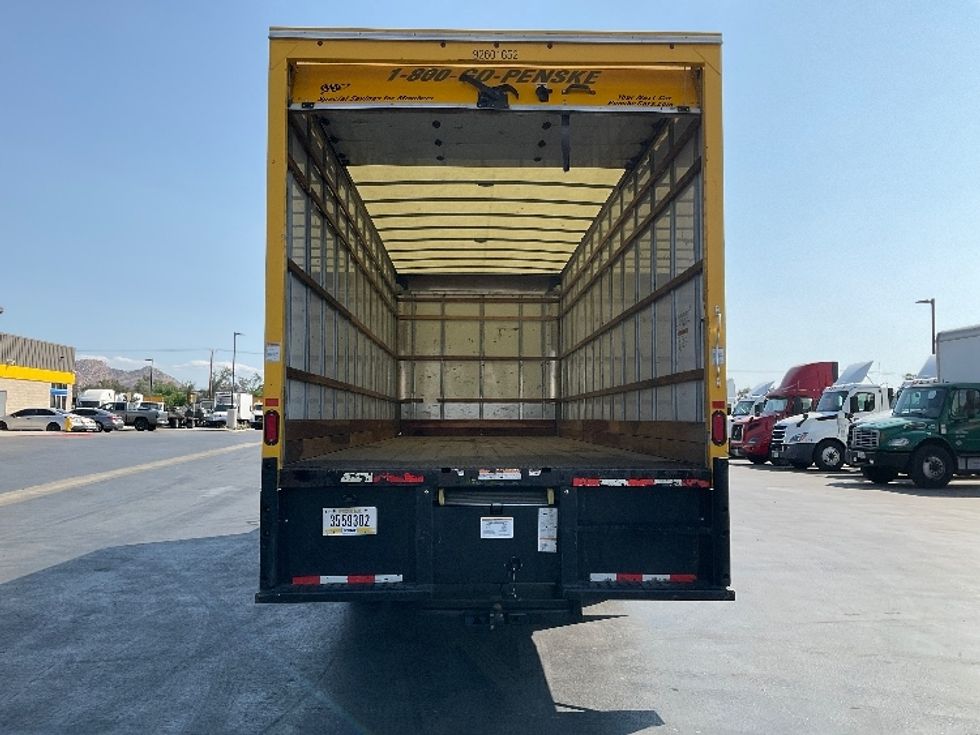 Medium Duty Box Truck-Light and Medium Duty Trucks-International-2021-MV607-Fontana-CA-256,895\n\t\tmiles-$ 31,500 - Image 8
