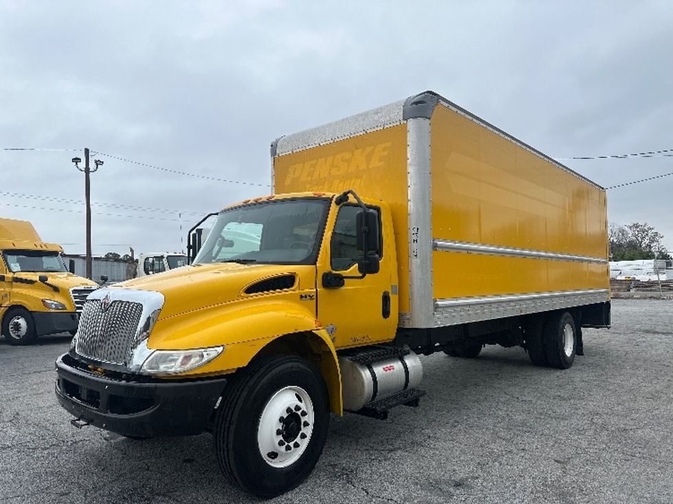 Medium Duty Box Truck-Light and Medium Duty Trucks-International-2021-MV607-Forest Park-GA-232,523\n\t\tmiles-$ 40,000 - Image 3