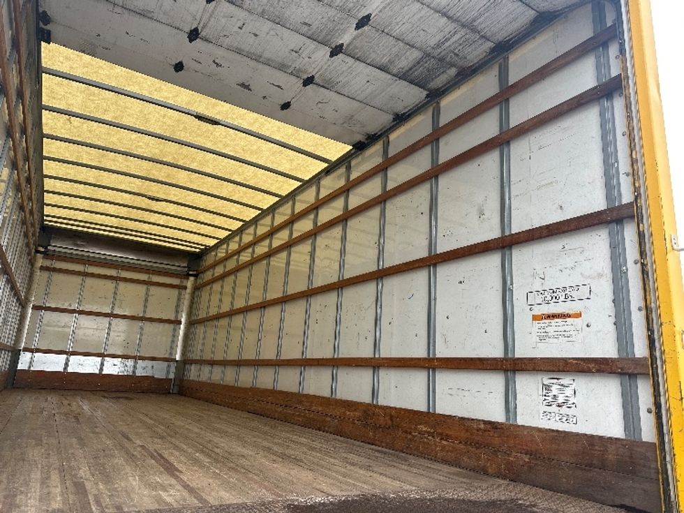 Medium Duty Box Truck-Light and Medium Duty Trucks-International-2021-MV607-Forest Park-GA-232,523\n\t\tmiles-$ 40,000 - Image 9