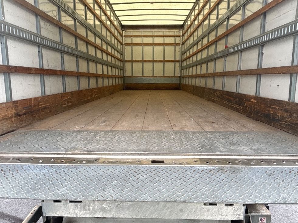 Medium Duty Box Truck-Light and Medium Duty Trucks-International-2021-MV607-Forest Park-GA-72,877\n\t\tmiles-$ 77,250 - Image 10