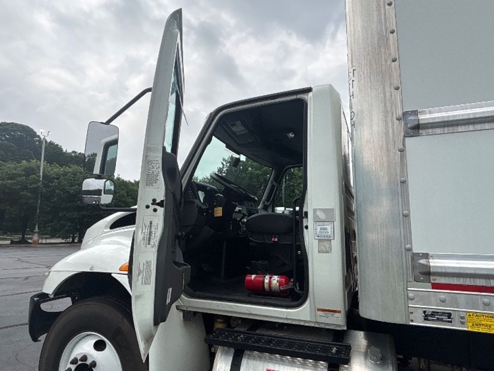 Medium Duty Box Truck-Light and Medium Duty Trucks-International-2021-MV607-Forest Park-GA-72,877\n\t\tmiles-$ 77,250 - Image 16