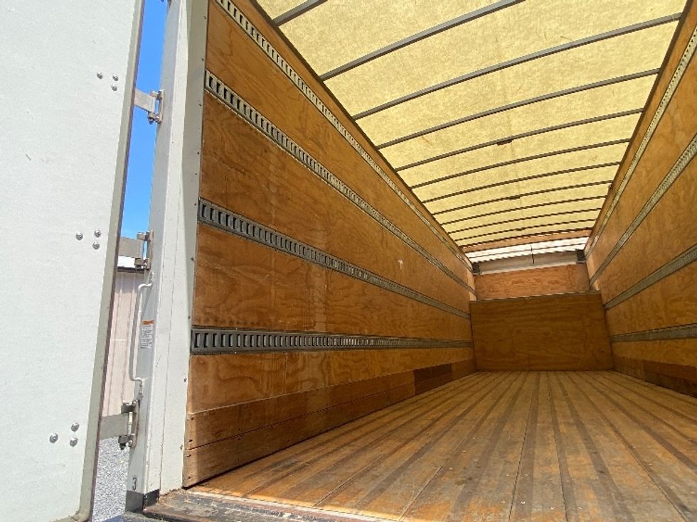 Medium Duty Box Truck-Light and Medium Duty Trucks-International-2021-MV607-Forest Park-GA-86,345\n\t\tmiles-$ 76,500 - Image 11