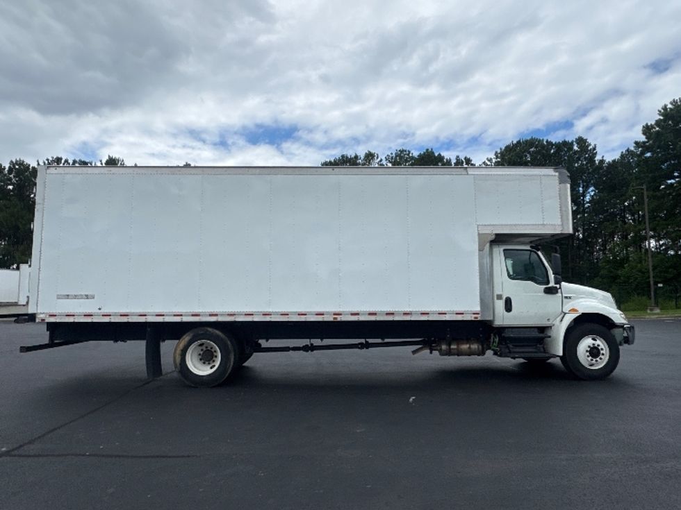 Medium Duty Box Truck-Light and Medium Duty Trucks-International-2021-MV607-Forest Park-GA-86,345\n\t\tmiles-$ 76,500 - Image 15