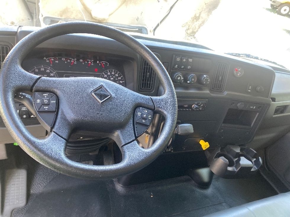 Medium Duty Box Truck-Light and Medium Duty Trucks-International-2021-MV607-Forest Park-GA-86,345\n\t\tmiles-$ 76,500 - Image 18