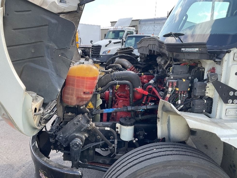 Medium Duty Box Truck-Light and Medium Duty Trucks-International-2021-MV607-Fort Myers-FL-132,541\n\t\tmiles-$ 64,250 - Image 23