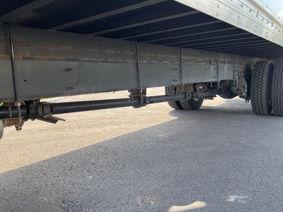 Medium Duty Box Truck-Light and Medium Duty Trucks-International-2021-MV607-Fort Myers-FL-132,541\n\t\tmiles-$ 64,250 - Image 5