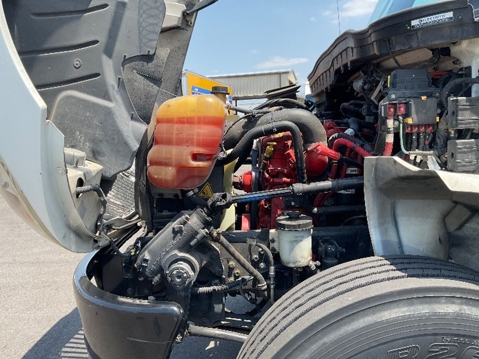 Medium Duty Box Truck-Light and Medium Duty Trucks-International-2021-MV607-Fort Myers-FL-135,660\n\t\tmiles-$ 63,750 - Image 24