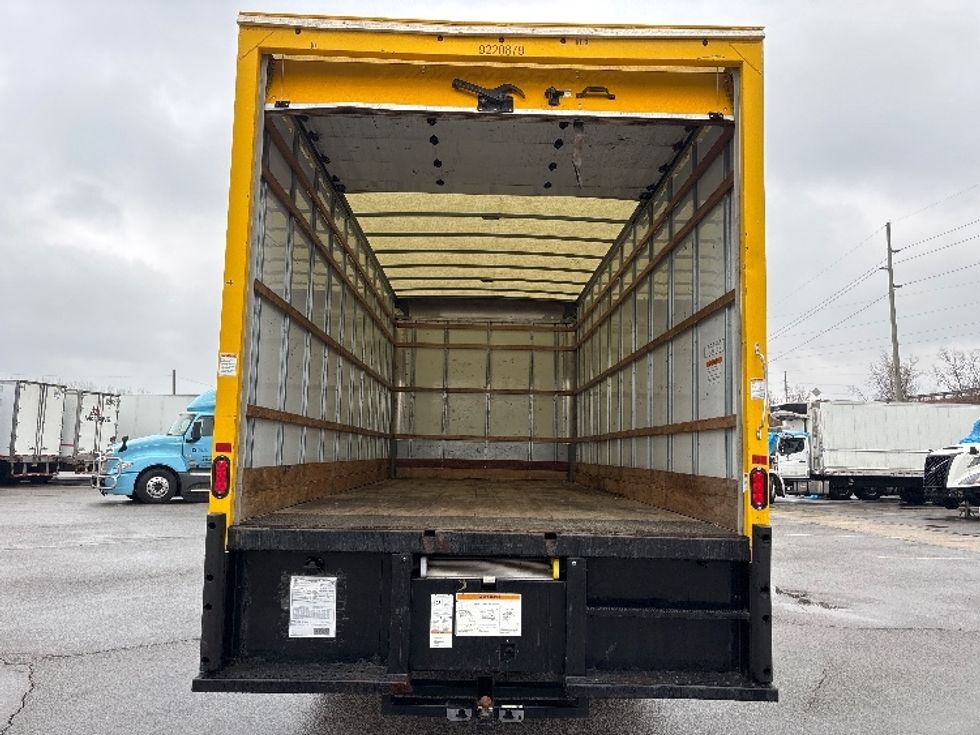 Medium Duty Box Truck-Light and Medium Duty Trucks-International-2021-MV607-Fort Wayne-IN-185,947\n\t\tmiles-$ 38,250 - Image 8
