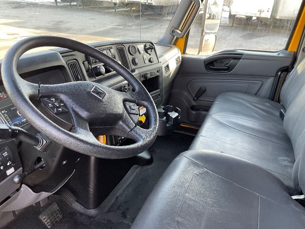 Medium Duty Box Truck-Light and Medium Duty Trucks-International-2021-MV607-Fort Wayne-IN-195,083\n\t\tmiles-$ 43,000 - Image 17