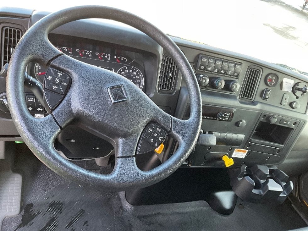 Medium Duty Box Truck-Light and Medium Duty Trucks-International-2021-MV607-Fort Wayne-IN-195,083\n\t\tmiles-$ 43,000 - Image 18