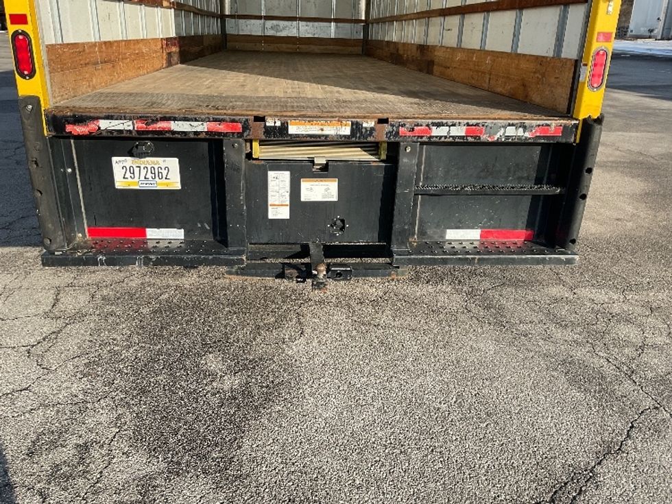 Medium Duty Box Truck-Light and Medium Duty Trucks-International-2021-MV607-Fort Wayne-IN-195,083\n\t\tmiles-$ 43,000 - Image 9
