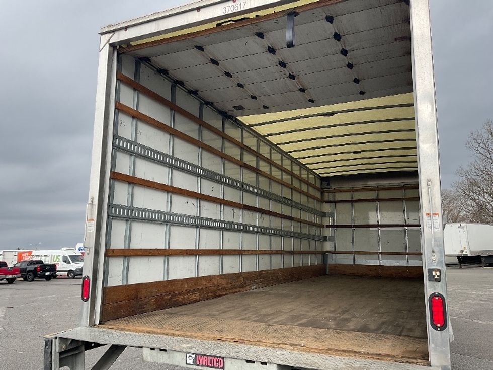 Medium Duty Box Truck-Light and Medium Duty Trucks-International-2021-MV607-Fort Wayne-IN-206,698\n\t\tmiles-$ 51,000 - Image 11