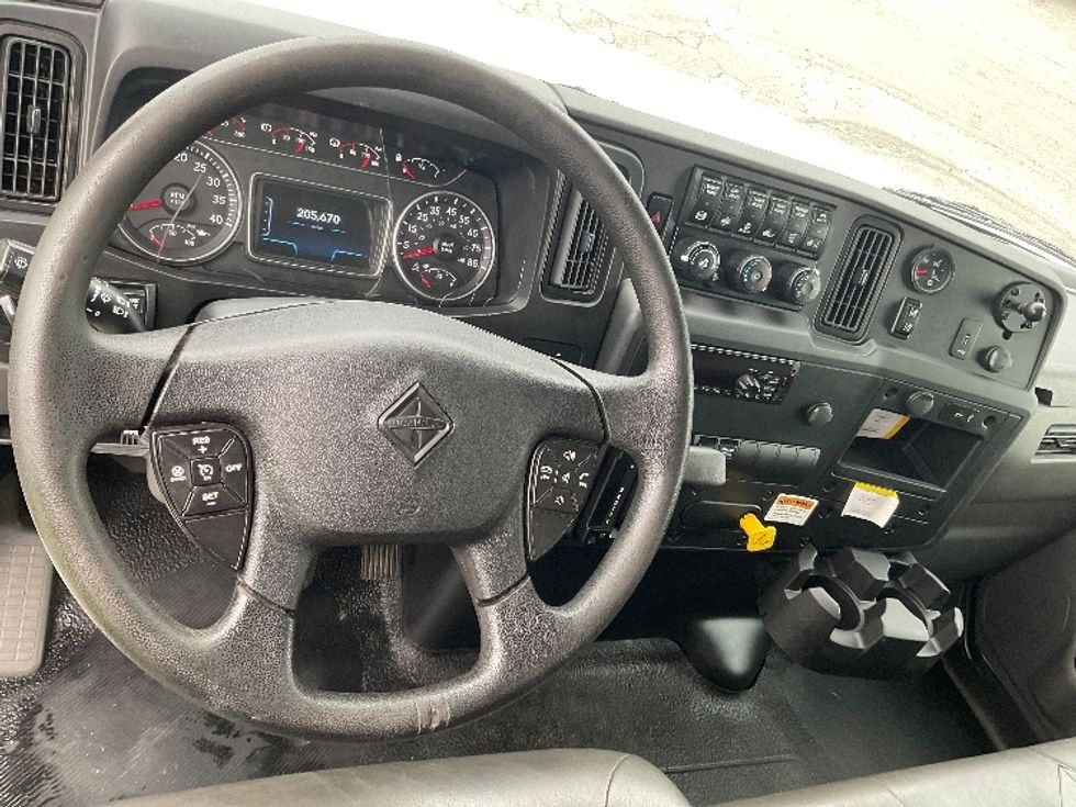 Medium Duty Box Truck-Light and Medium Duty Trucks-International-2021-MV607-Fort Wayne-IN-206,698\n\t\tmiles-$ 51,000 - Image 18