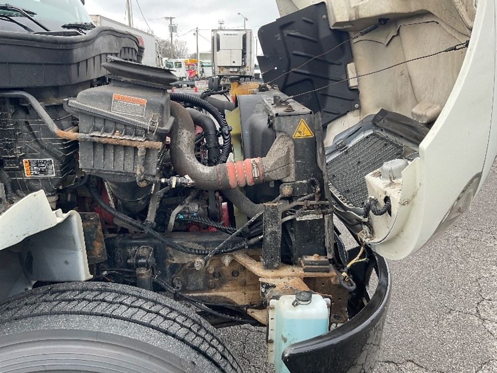 Medium Duty Box Truck-Light and Medium Duty Trucks-International-2021-MV607-Fort Wayne-IN-206,698\n\t\tmiles-$ 51,000 - Image 23