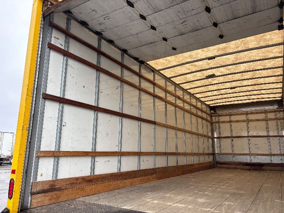 Medium Duty Box Truck-Light and Medium Duty Trucks-International-2021-MV607-Fort Wayne-IN-248,683\n\t\tmiles-$ 33,250 - Image 10