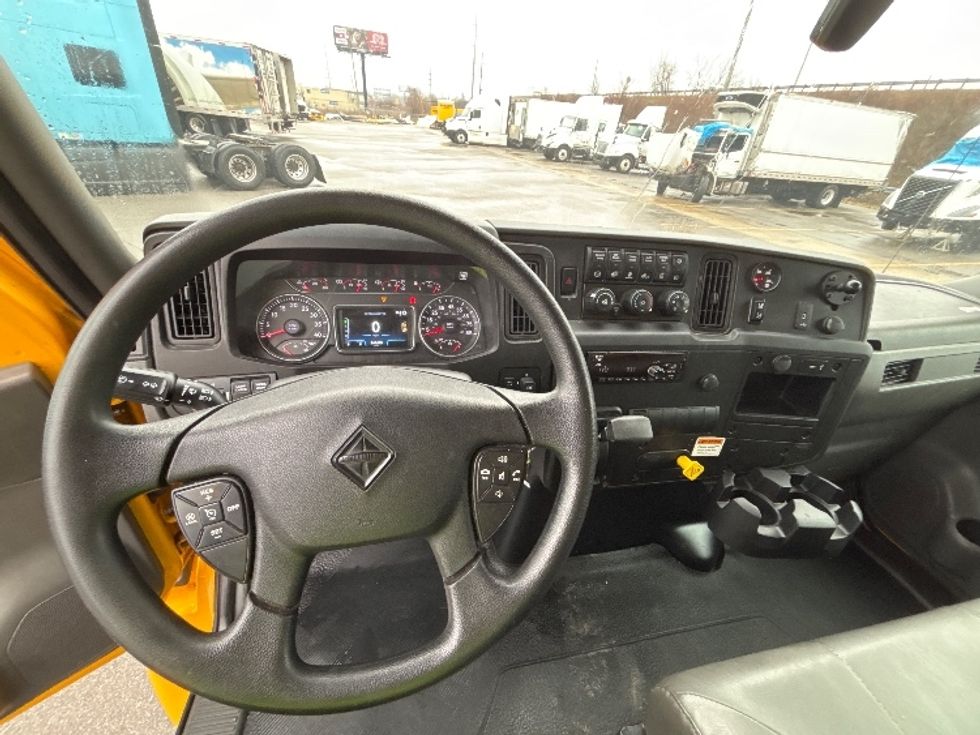 Medium Duty Box Truck-Light and Medium Duty Trucks-International-2021-MV607-Fort Wayne-IN-248,683\n\t\tmiles-$ 33,250 - Image 17