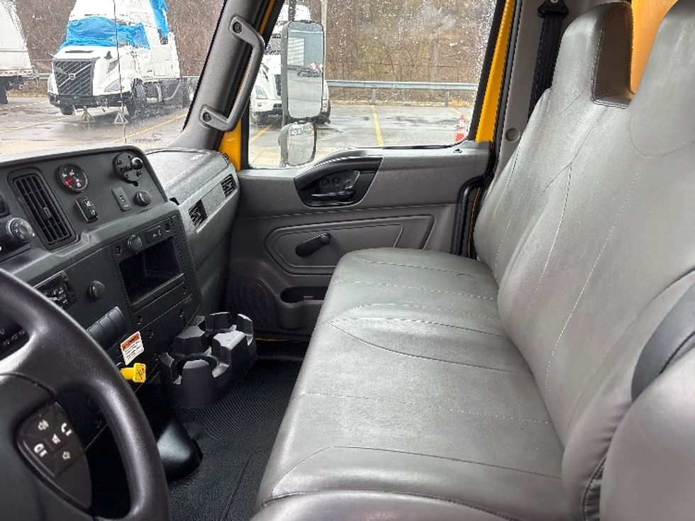 Medium Duty Box Truck-Light and Medium Duty Trucks-International-2021-MV607-Fort Wayne-IN-248,683\n\t\tmiles-$ 33,250 - Image 18