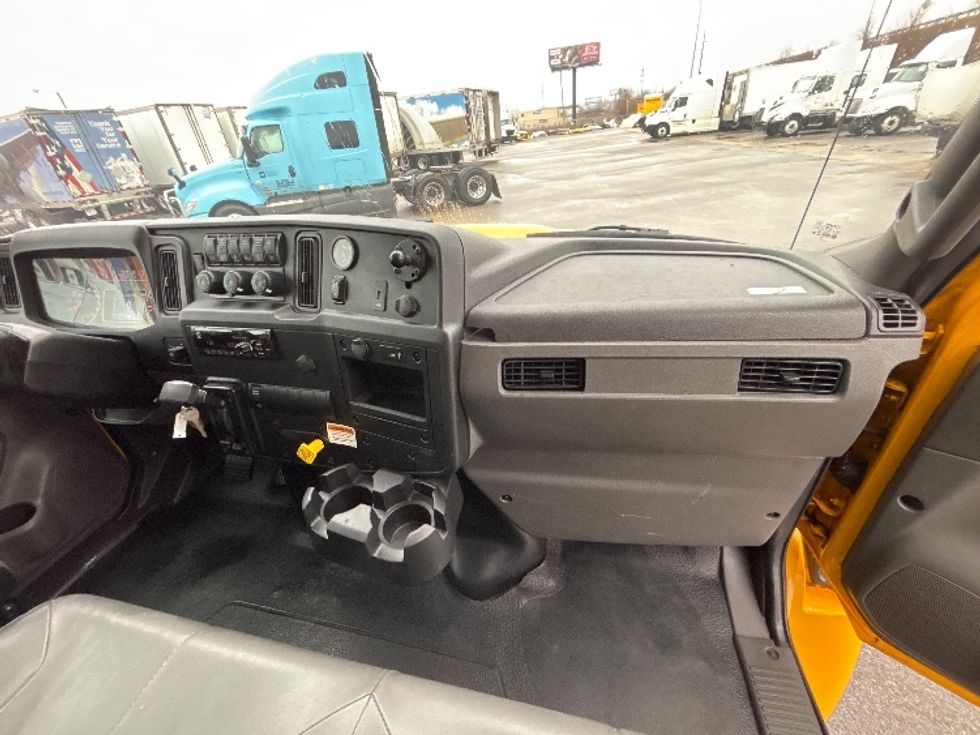 Medium Duty Box Truck-Light and Medium Duty Trucks-International-2021-MV607-Fort Wayne-IN-248,683\n\t\tmiles-$ 33,250 - Image 20