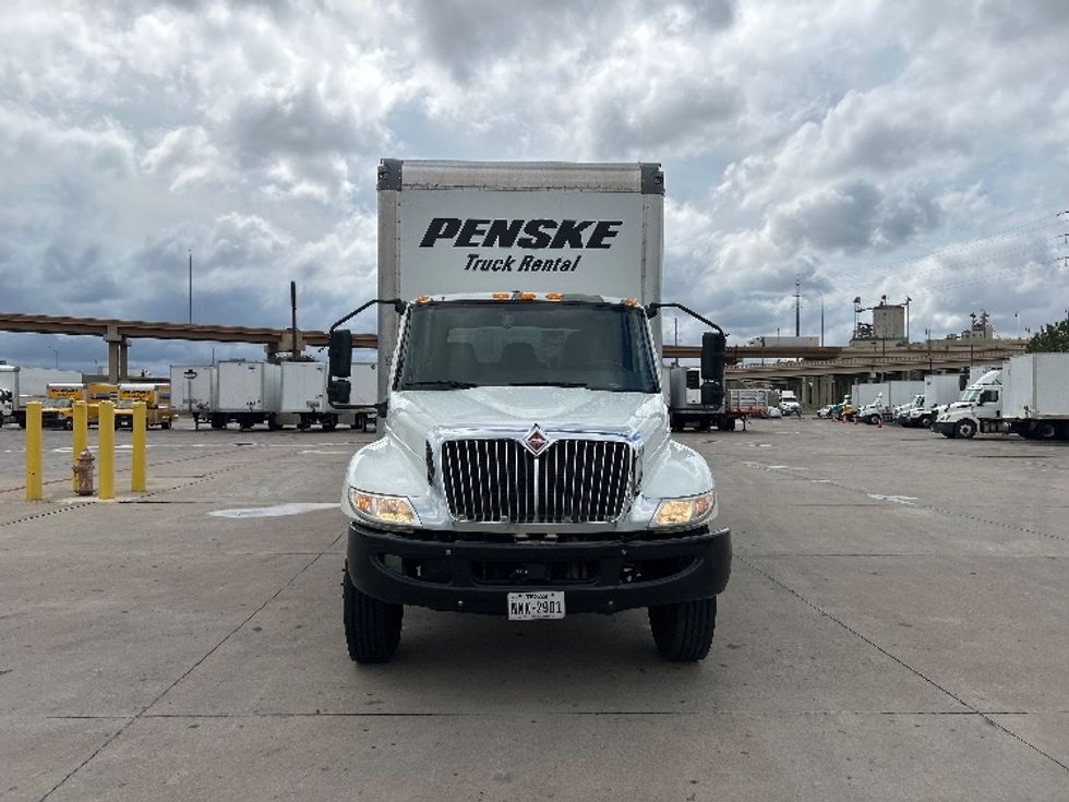 Medium Duty Box Truck-Light and Medium Duty Trucks-International-2021-MV607-Fort Worth-TX-139,351\n\t\tmiles-$ 61,250 - Image 2