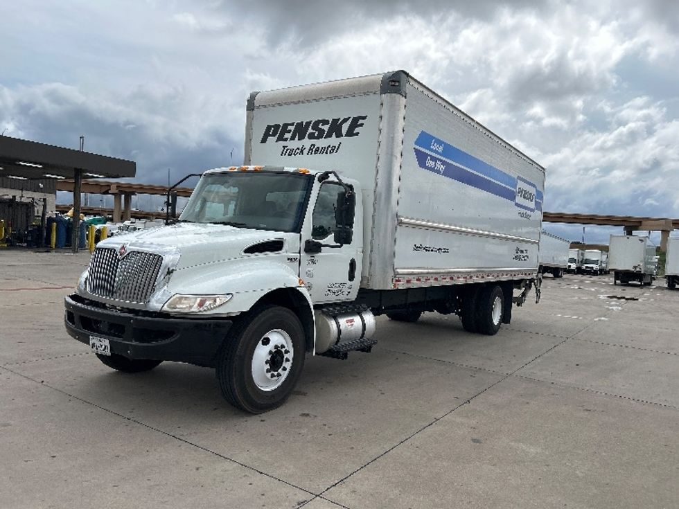 Medium Duty Box Truck-Light and Medium Duty Trucks-International-2021-MV607-Fort Worth-TX-139,351\n\t\tmiles-$ 61,250 - Image 3