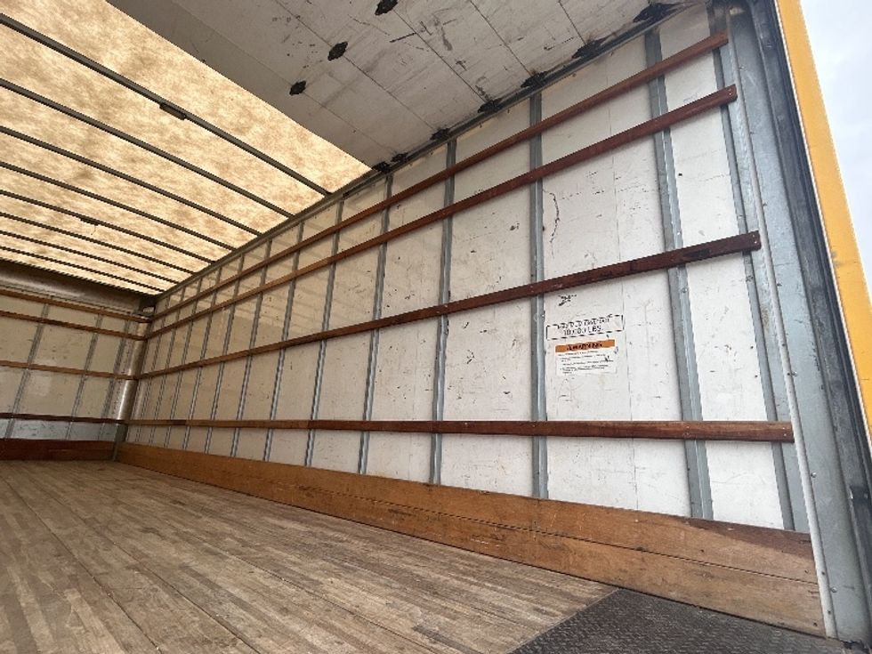 Medium Duty Box Truck-Light and Medium Duty Trucks-International-2021-MV607-Fort Worth-TX-173,234\n\t\tmiles-$ 46,500 - Image 12