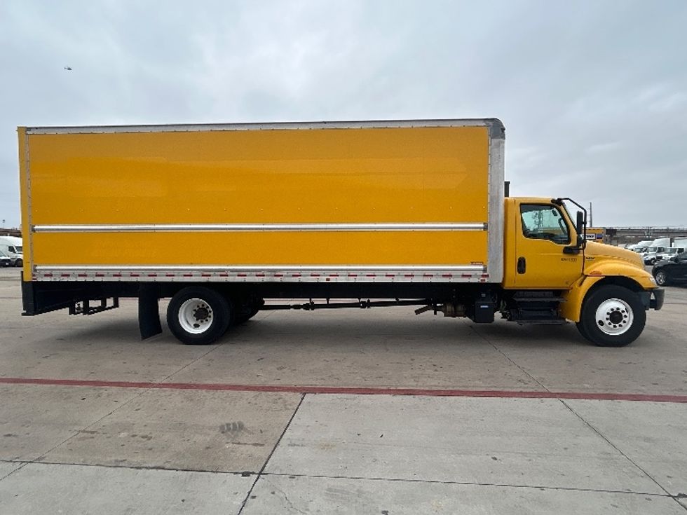 Medium Duty Box Truck-Light and Medium Duty Trucks-International-2021-MV607-Fort Worth-TX-173,234\n\t\tmiles-$ 46,500 - Image 15