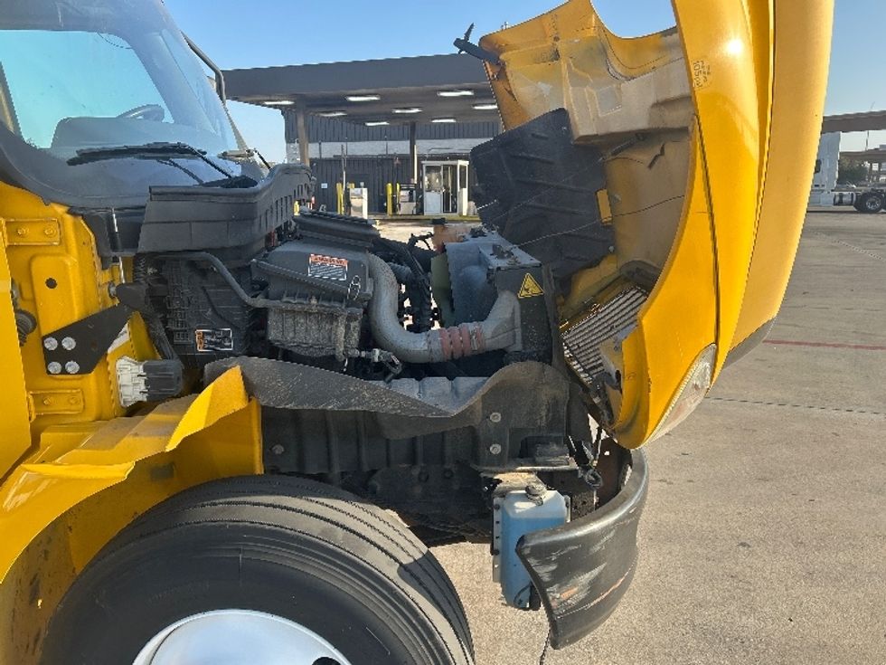 Medium Duty Box Truck-Light and Medium Duty Trucks-International-2021-MV607-Fort Worth-TX-173,234\n\t\tmiles-$ 46,500 - Image 23