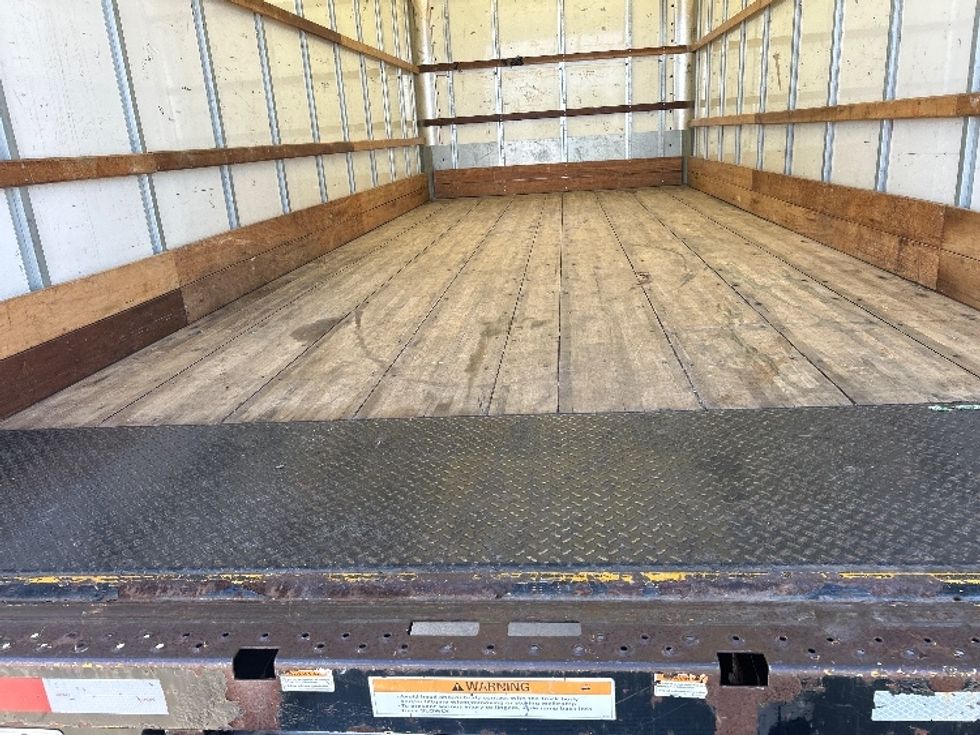 Medium Duty Box Truck-Light and Medium Duty Trucks-International-2021-MV607-Fort Worth-TX-178,295\n\t\tmiles-$ 35,500 - Image 10