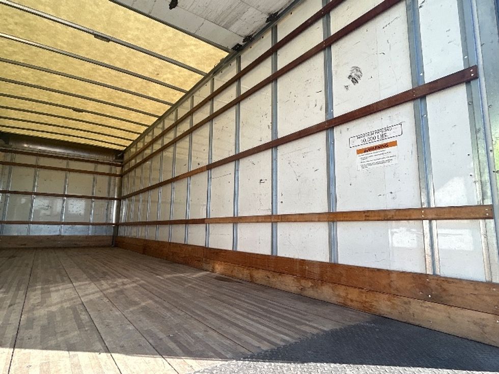 Medium Duty Box Truck-Light and Medium Duty Trucks-International-2021-MV607-Fort Worth-TX-203,425\n\t\tmiles-$ 44,750 - Image 12