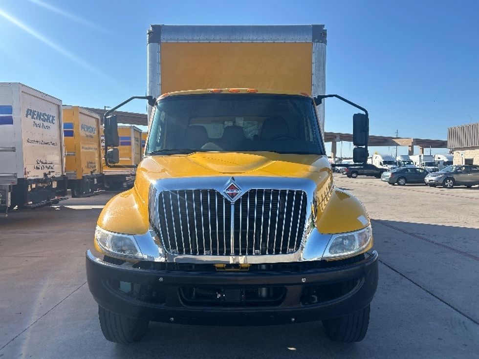 Medium Duty Box Truck-Light and Medium Duty Trucks-International-2021-MV607-Fort Worth-TX-203,425\n\t\tmiles-$ 44,750 - Image 2