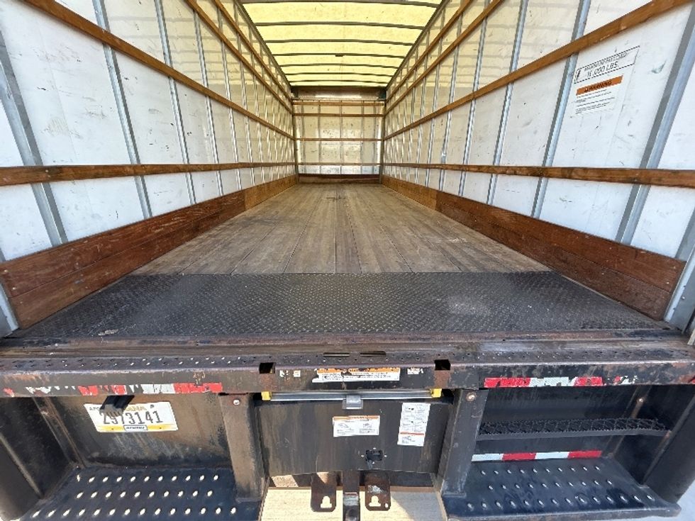 Medium Duty Box Truck-Light and Medium Duty Trucks-International-2021-MV607-Fort Worth-TX-209,893\n\t\tmiles-$ 39,500 - Image 10