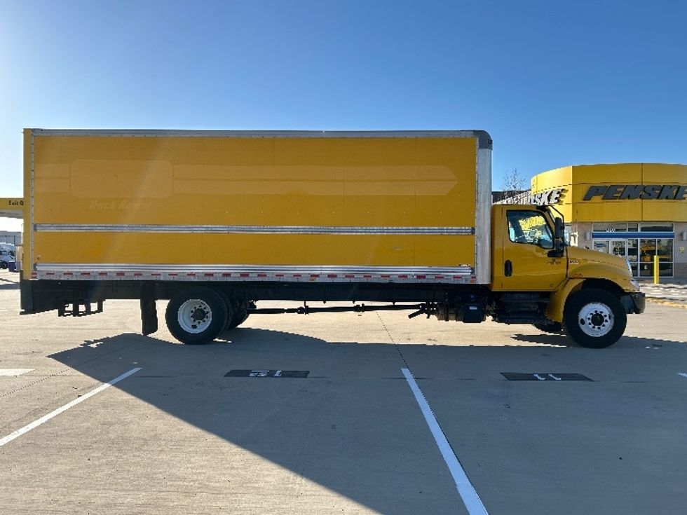 Medium Duty Box Truck-Light and Medium Duty Trucks-International-2021-MV607-Fort Worth-TX-209,893\n\t\tmiles-$ 39,500 - Image 15