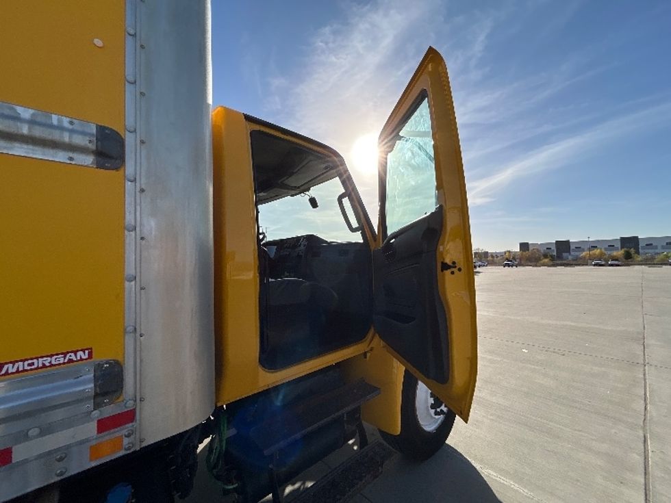 Medium Duty Box Truck-Light and Medium Duty Trucks-International-2021-MV607-Fort Worth-TX-209,893\n\t\tmiles-$ 39,500 - Image 20