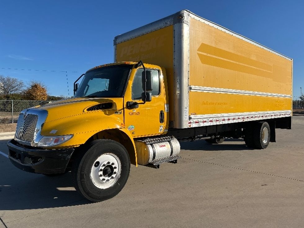 Medium Duty Box Truck-Light and Medium Duty Trucks-International-2021-MV607-Fort Worth-TX-209,893\n\t\tmiles-$ 39,500 - Image 3