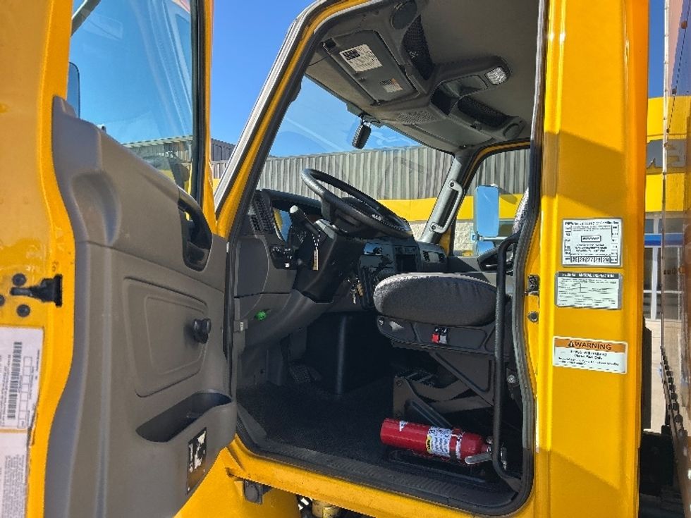 Medium Duty Box Truck-Light and Medium Duty Trucks-International-2021-MV607-Fort Worth-TX-214,811\n\t\tmiles-$ 40,250 - Image 16