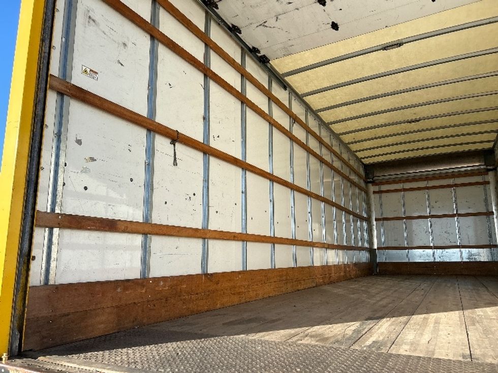 Medium Duty Box Truck-Light and Medium Duty Trucks-International-2021-MV607-Fort Worth-TX-224,052\n\t\tmiles-$ 37,250 - Image 11